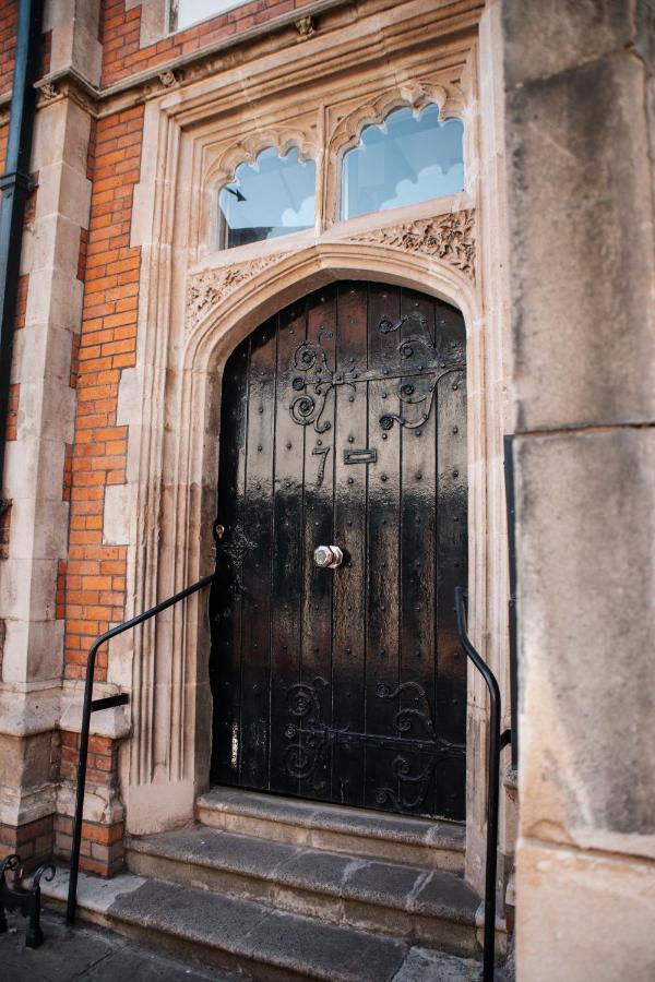 The Vault - Boutique Apartment In The Centre Of King'S Lynn Exterior photo